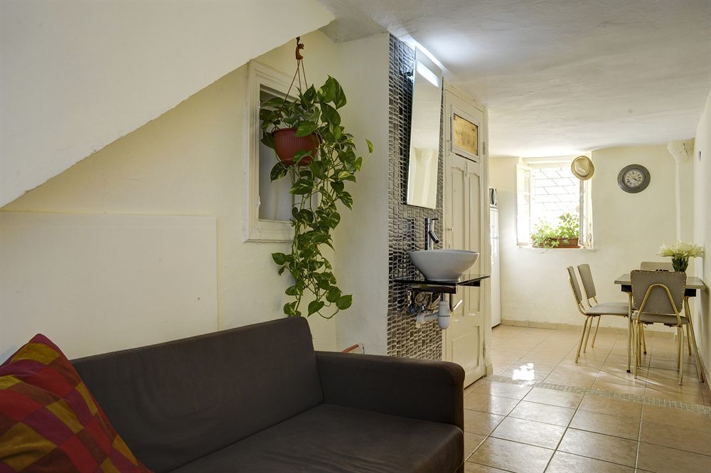 Neve Tzedek Original Style Apartments Тель-Авив Экстерьер фото