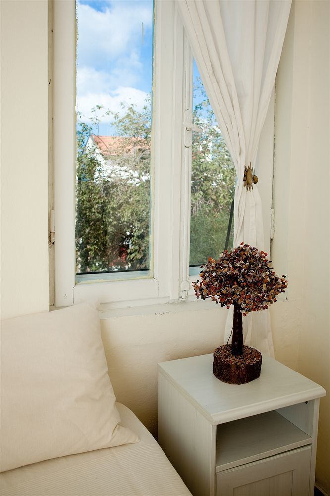 Neve Tzedek Original Style Apartments Тель-Авив Экстерьер фото