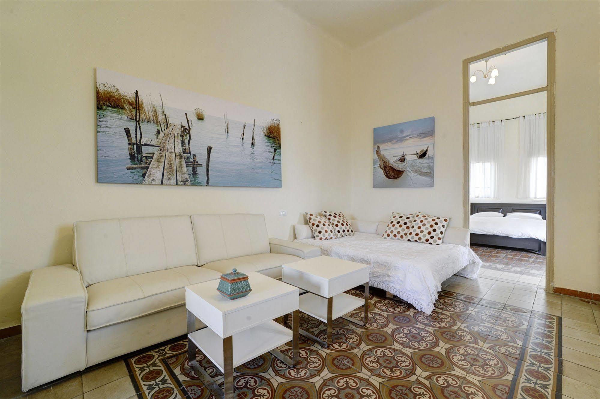 Neve Tzedek Original Style Apartments Тель-Авив Экстерьер фото