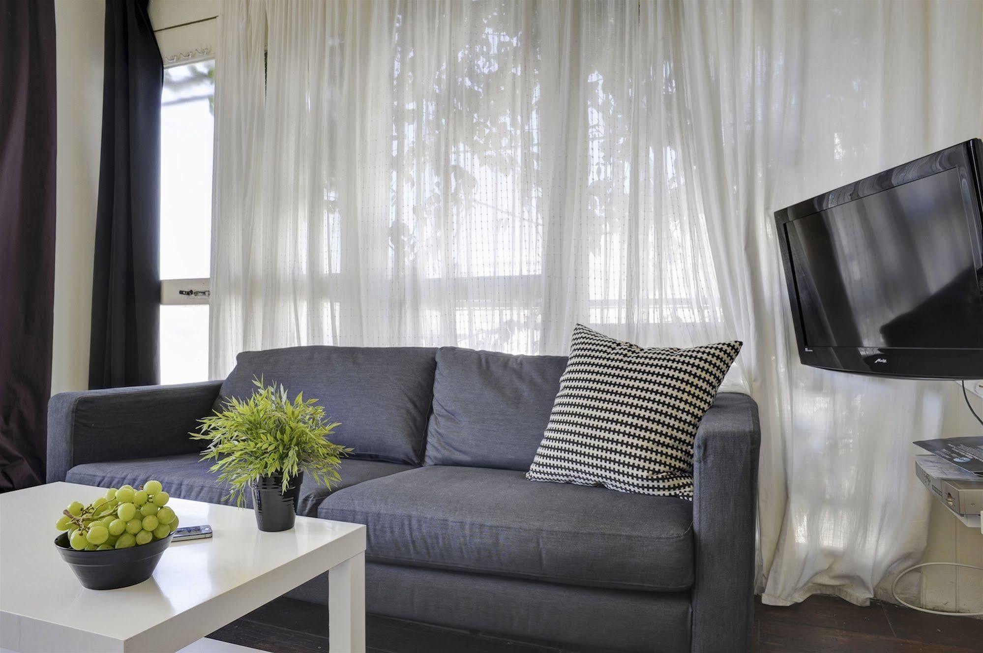 Neve Tzedek Original Style Apartments Тель-Авив Экстерьер фото